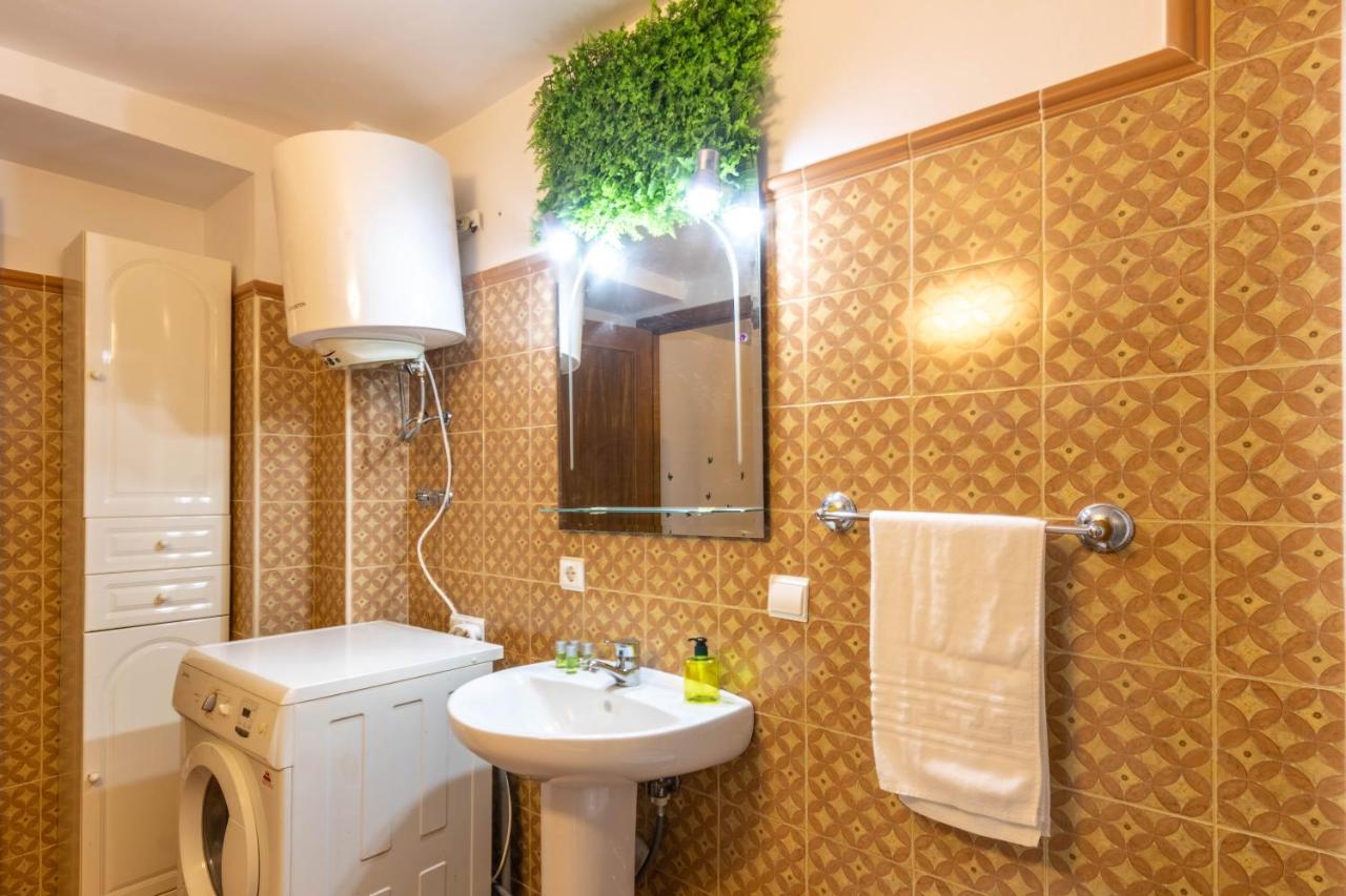 Apartamento Patio Andaluz En Sevilla エクステリア 写真