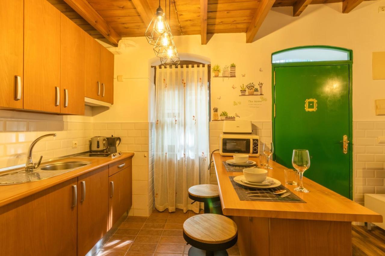 Apartamento Patio Andaluz En Sevilla エクステリア 写真